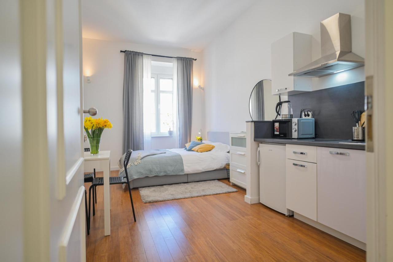Berry Berry Studio Apartment Zagreb Exterior foto